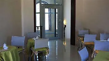 Casa Vacanze Le Due Torri 酒店 *